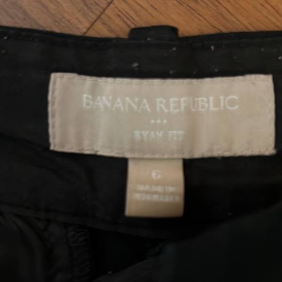 Banana Republic shorts - Picture 2 of 3